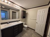 2019 CHAMPION RA2856201 Mobile Home