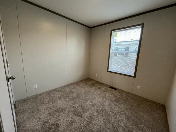 2026 Clayton 95PLH24563B Mobile Home