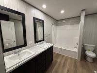 2025 Clayton 95PLH24483A Mobile Home