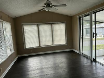 Photo 4 of 12 of home located at 6941 Macdonald Court, Lot 32 Zephyrhills, FL 33541