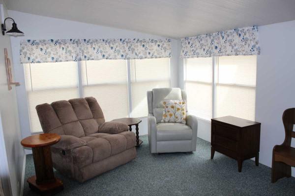 1986 Palm Harbor Manufactured Home