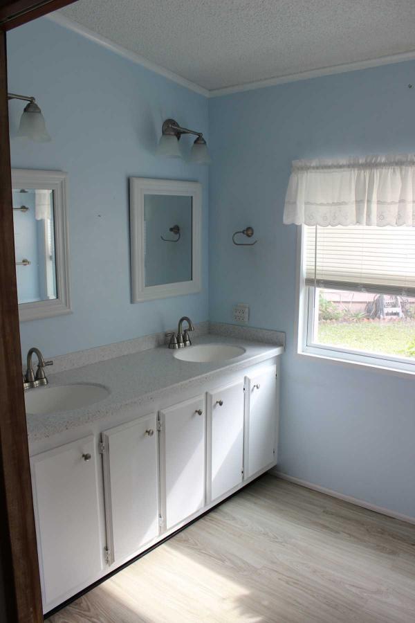 1986 Palm Harbor Manufactured Home