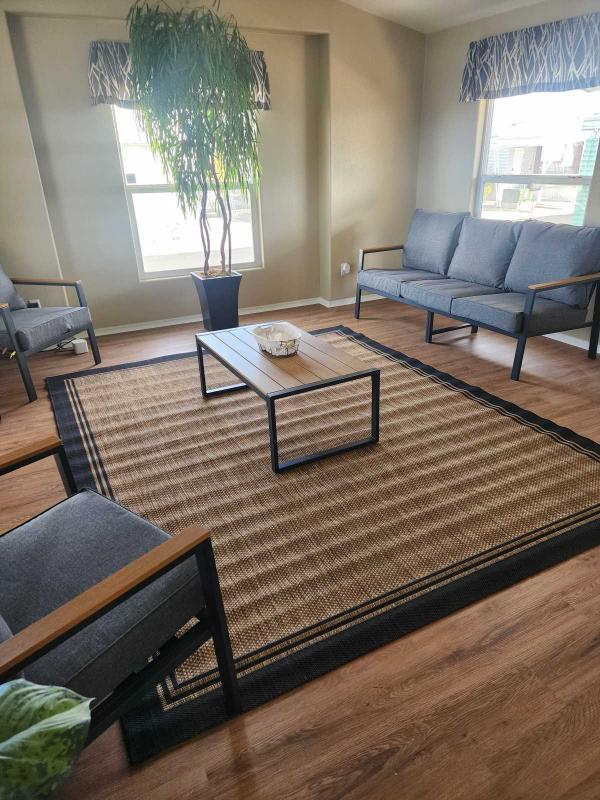 2015 Fleetwood Crownpointe Xtreme Mobile Home