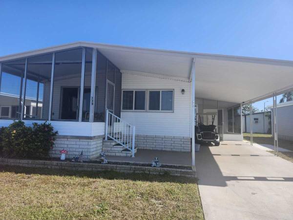 Photo 1 of 2 of home located at 29081 Us Hwy 19 N, Lot 339 Clearwater, FL 33761