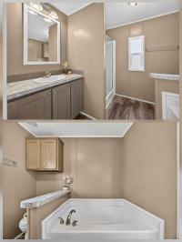 2018 Clayton Homes 30YEX16723AH18 Manufactured Home