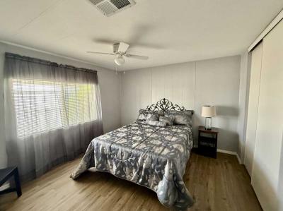 Photo 5 of 8 of home located at 11101 E University Dr Lot 170 Apache Junction, AZ 85120