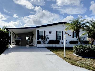 Mobile Home at 8023 Buena Vista Dr N Ellenton, FL 34222