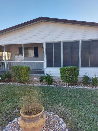 Mobile Home at 258 Lake Huron Dr Mulberry, FL 33860