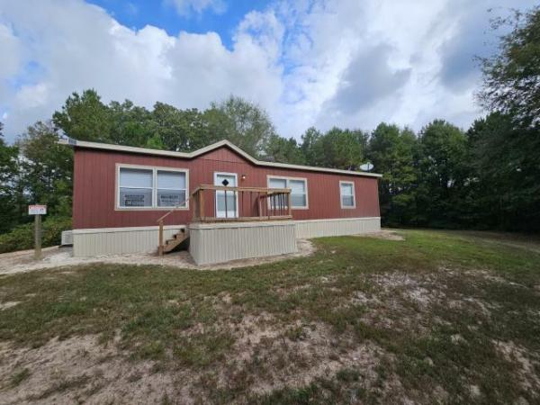 Photo 1 of 2 of home located at 14101 N. Us Hwy 259 Kilgore, TX 75662