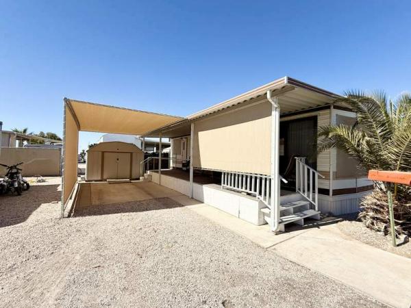 1985 Castle Manufactured Home