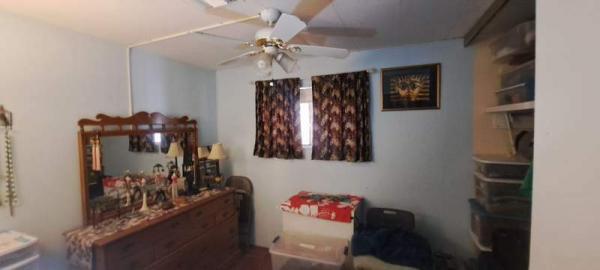 1971 Golden Manor Manufactured Home