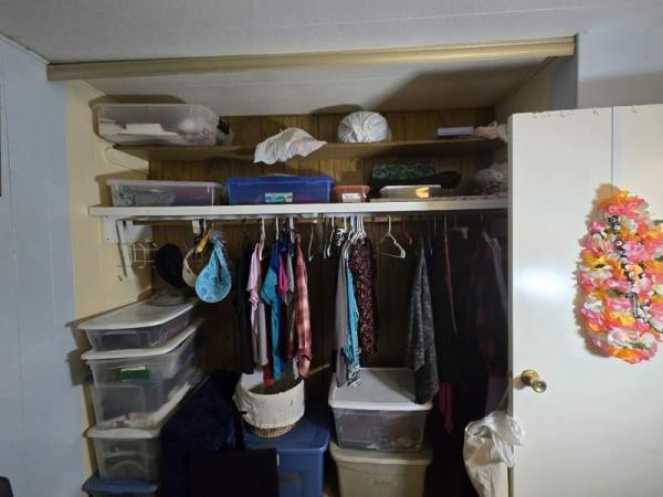 1971 Golden Manor Manufactured Home