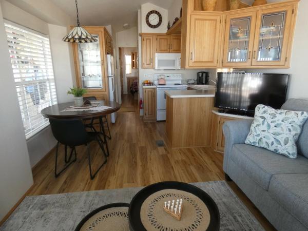 2004 Cavco PT Mobile Home