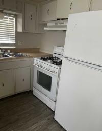 1972 Broadmore Manufactured Home