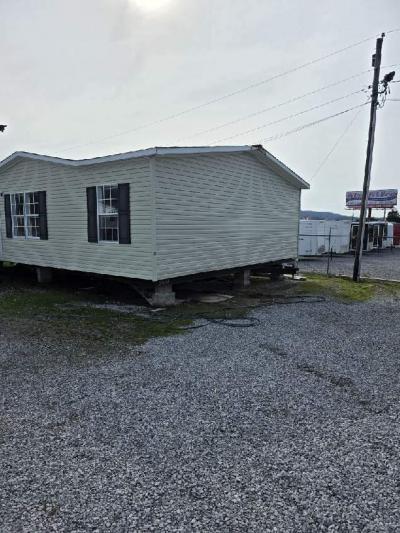 Photo 2 of 15 of home located at 175 Belcher Rd Sweetwater, TN 37874