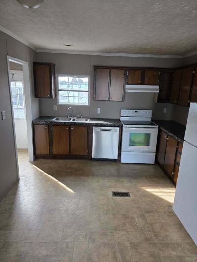 Photo 4 of 15 of home located at 175 Belcher Rd Sweetwater, TN 37874