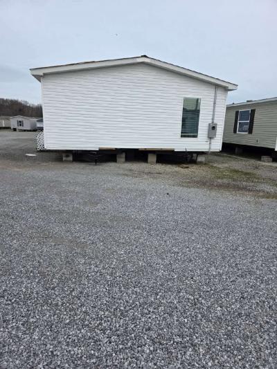 Photo 2 of 23 of home located at 175 Belcher Rd Sweetwater, TN 37874