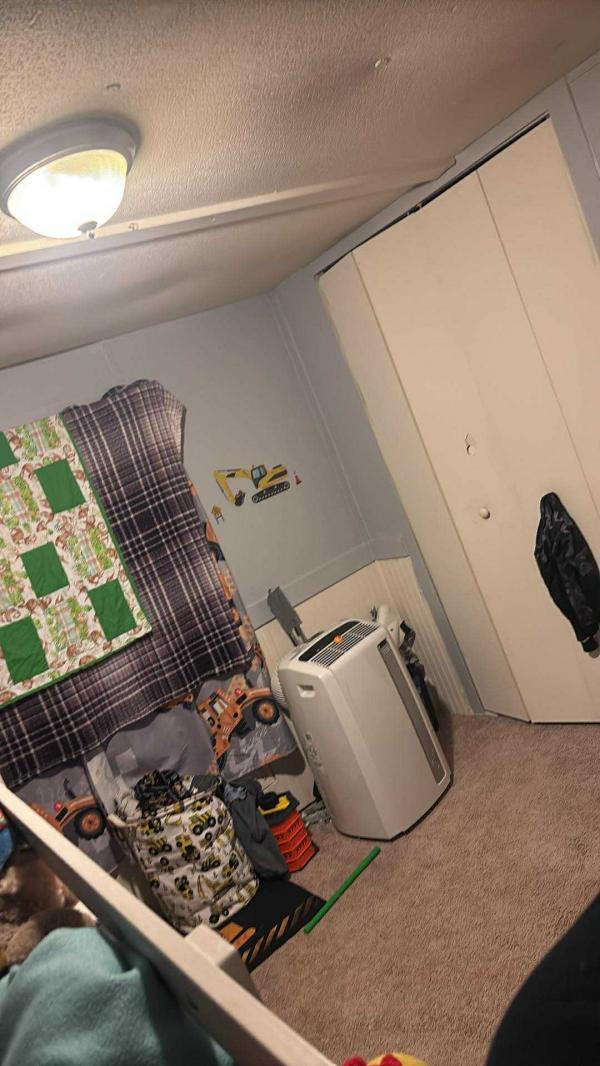 1983 Patriot Manufactured Home