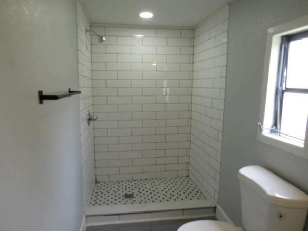 1983 Guerdon Manufactured Home