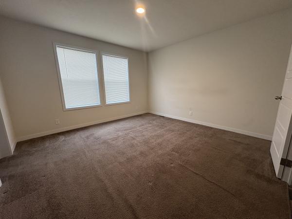 2020 Clayton 81SHN28523A Mobile Home