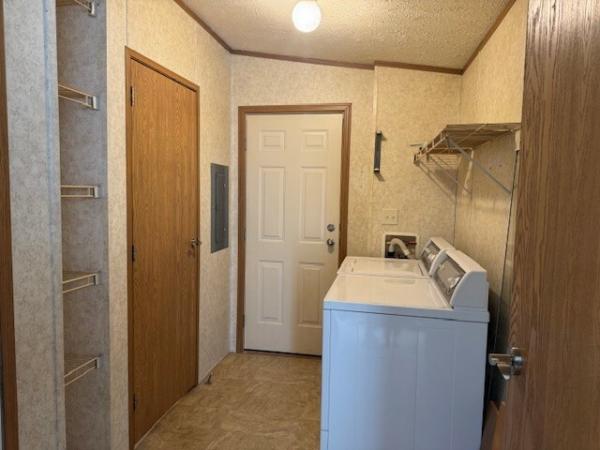 2005 Schult Mobile Home