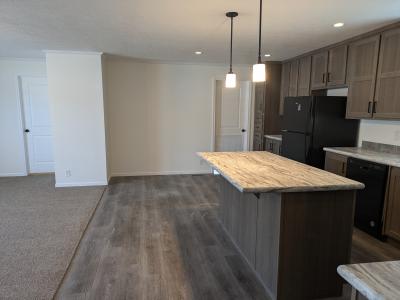 Photo 4 of 5 of home located at 272 Harrison Dr Davison, MI 48423