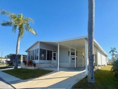 Photo 1 of 20 of home located at 2550 State Rd. 580 #0185 Clearwater, FL 33761