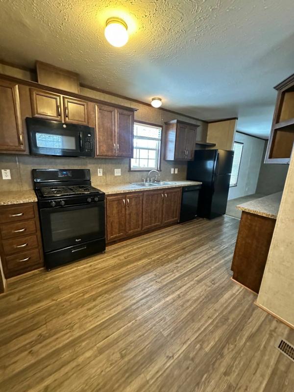 Photo 1 of 2 of home located at 13318 S. Dixie Hwy. # 168 Holly, MI 48442