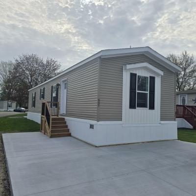 Mobile Home at 607 Fleddermouse Novi, MI 48374