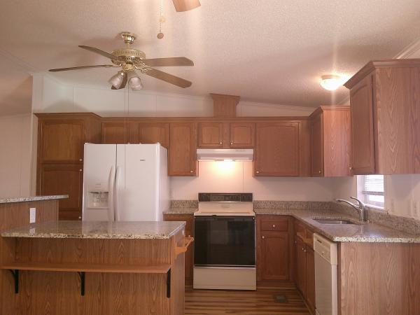 2004 Fleetwood NA Mobile Home