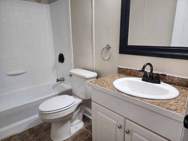 1985 Friendship Mobile Home