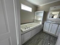 2018 Clayton Homes Inc Yes Mobile Home