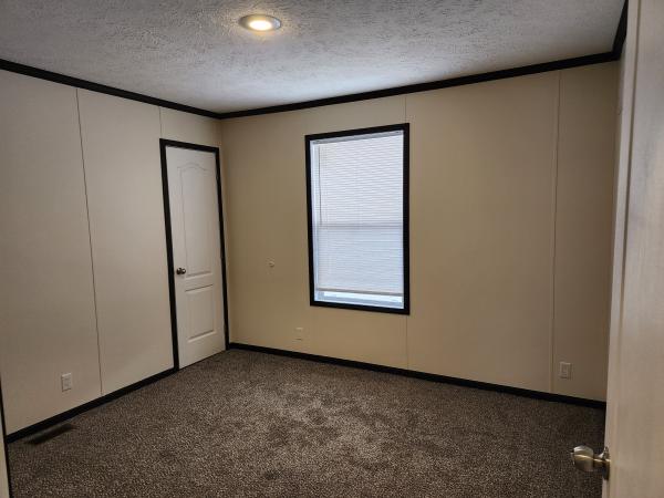 2019 Clayton 95PLH24523 Mobile Home