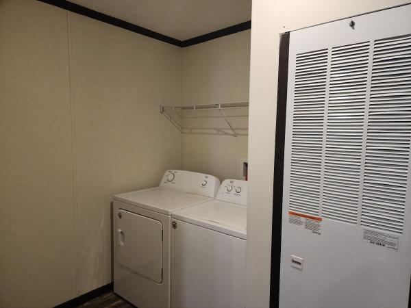 2019 Clayton 95PLH24523 Mobile Home