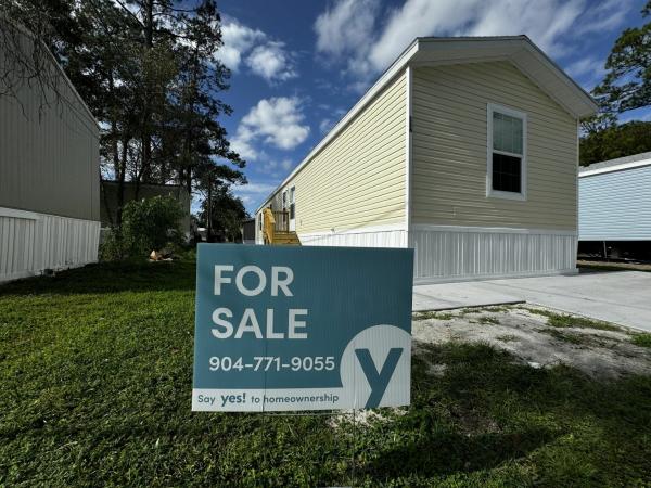 Photo 1 of 2 of home located at 9359 103rd St Lot #116 Jacksonville, FL 32210