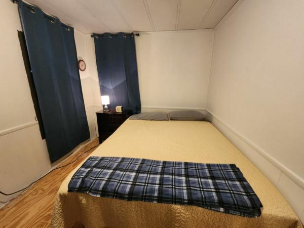 1987 Torch N/A Mobile Home