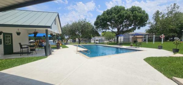 2021 Oak Creek Homes Inc Valley Classic Mobile Home