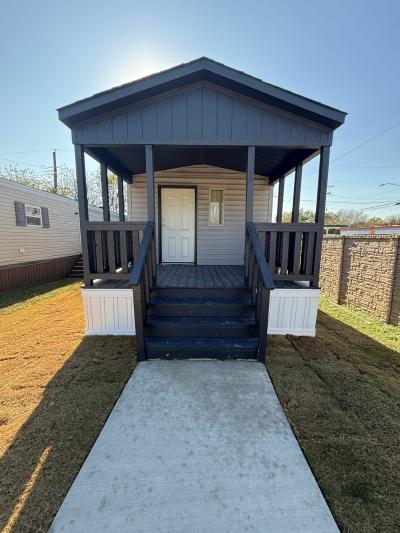 Mobile Home at 372 W Lawson Rd, Lot #14 Lot 3014 Dallas, TX 75253