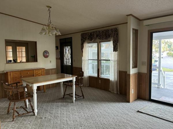 1987 Fleetwood Mobile Home