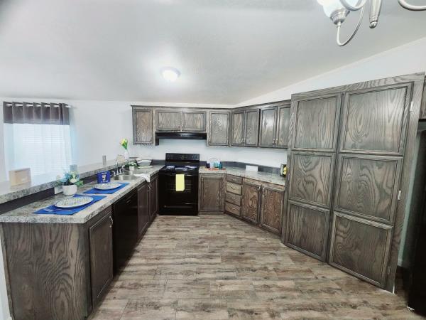 2023 Elliott Mobile Homes Solitaire Mobile Home