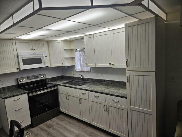 1987 Mobile Home