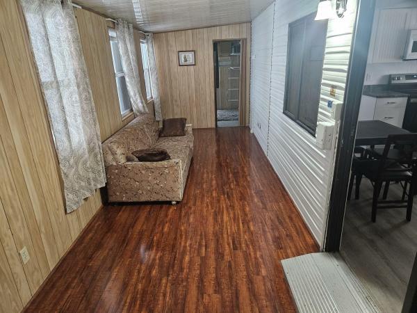 1987 Mobile Home