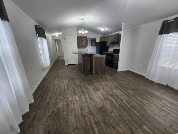 Photo 1 of 2 of home located at 13501 SE 29th Street #149 Choctaw, OK 73020