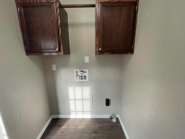 2019 Elliott Mobile Homes Solitaire Mobile Home