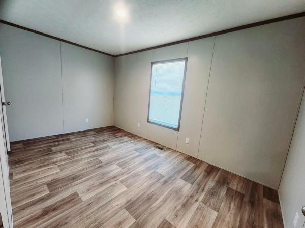 2025 Clayton Homes Inc MIYO Mobile Home