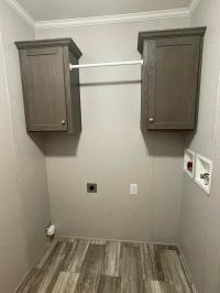 2021 Champion Dutch Diamond II Mobile Home