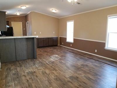 Mobile Home at 1005 Frostwood Huntsville, TX 77340