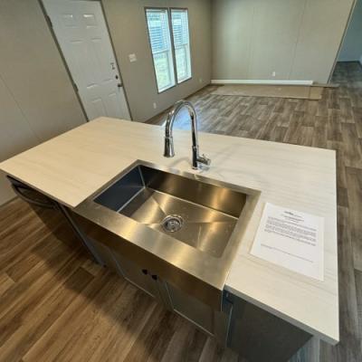 Photo 5 of 34 of home located at 9901 State Road 3 #0107 Muncie, IN 47303