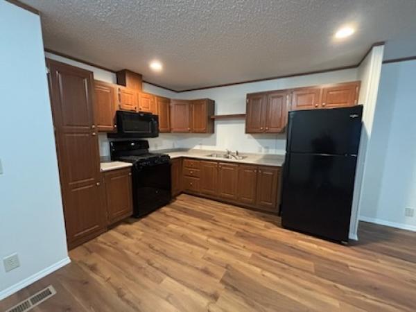 2019 LH166432-F  Home