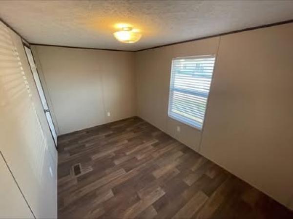 2022 97TRS14663AH22S  Home